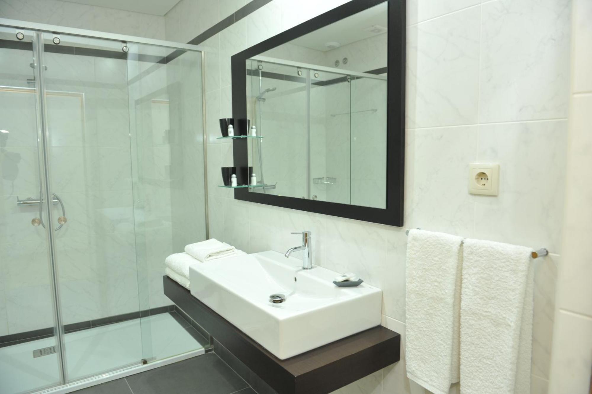 Pensao Santo Antonio Hotel Vila Nova de Famalicão Eksteriør billede