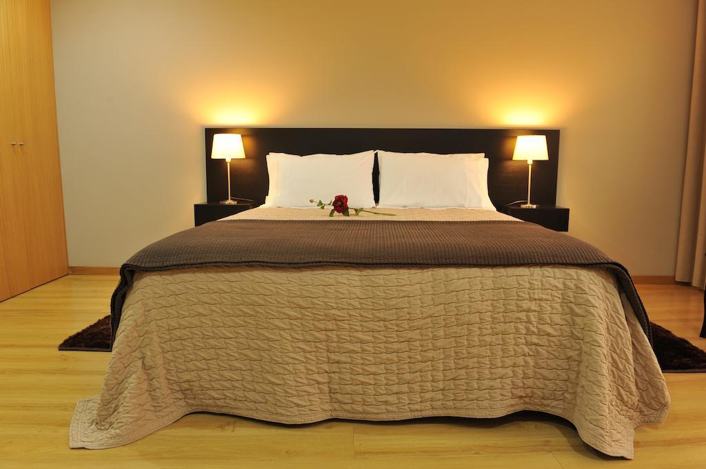 Pensao Santo Antonio Hotel Vila Nova de Famalicão Værelse billede